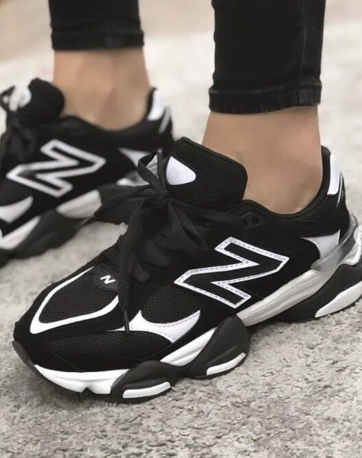 NB 9060 Siyah Beyaz Spor Ayakkabı