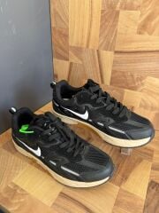 NİKE SİYAH JAM ELECTRİC ERKEK AYAKKABI