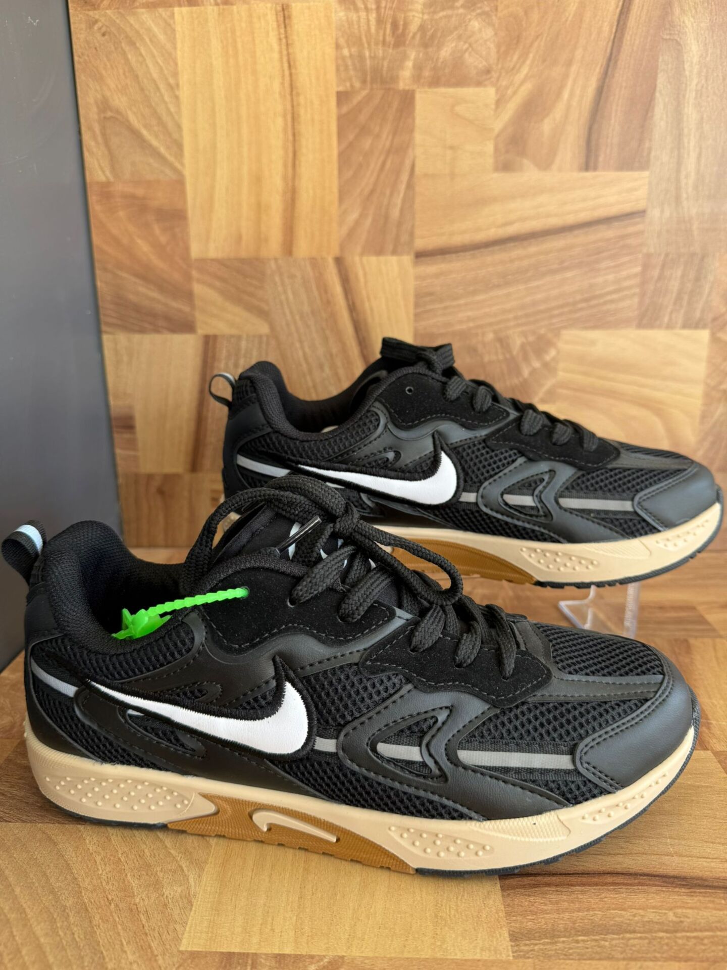 NİKE SİYAH JAM ELECTRİC ERKEK AYAKKABI