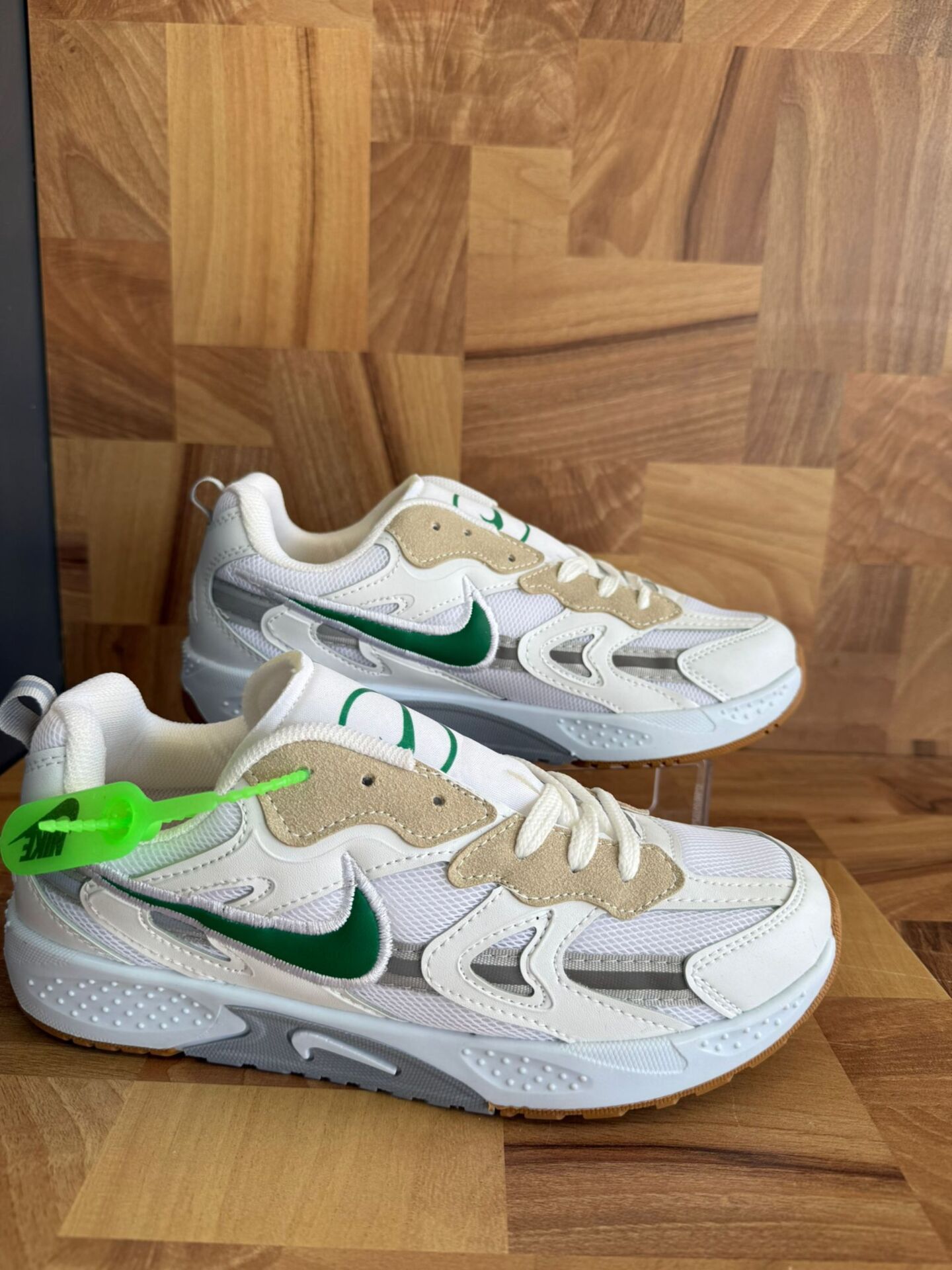 NİKE BEYAZ JAM ELECTRİC ERKEK AYAKKABI